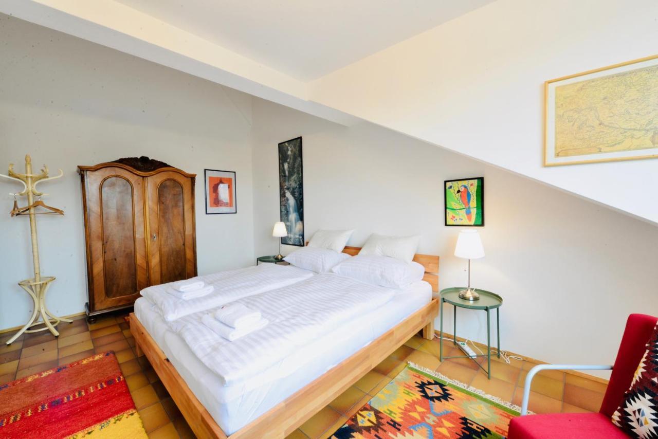 Charming Attic Apartment Near Messe Wien And Center Exteriör bild